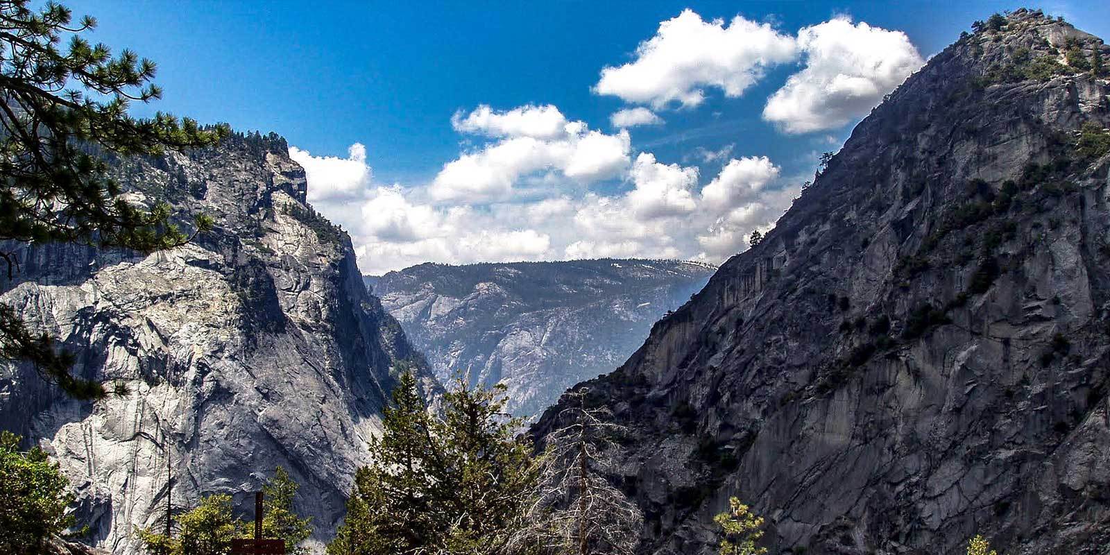 The 5 Best Hiking Trails in the United States To Wear your Vellies