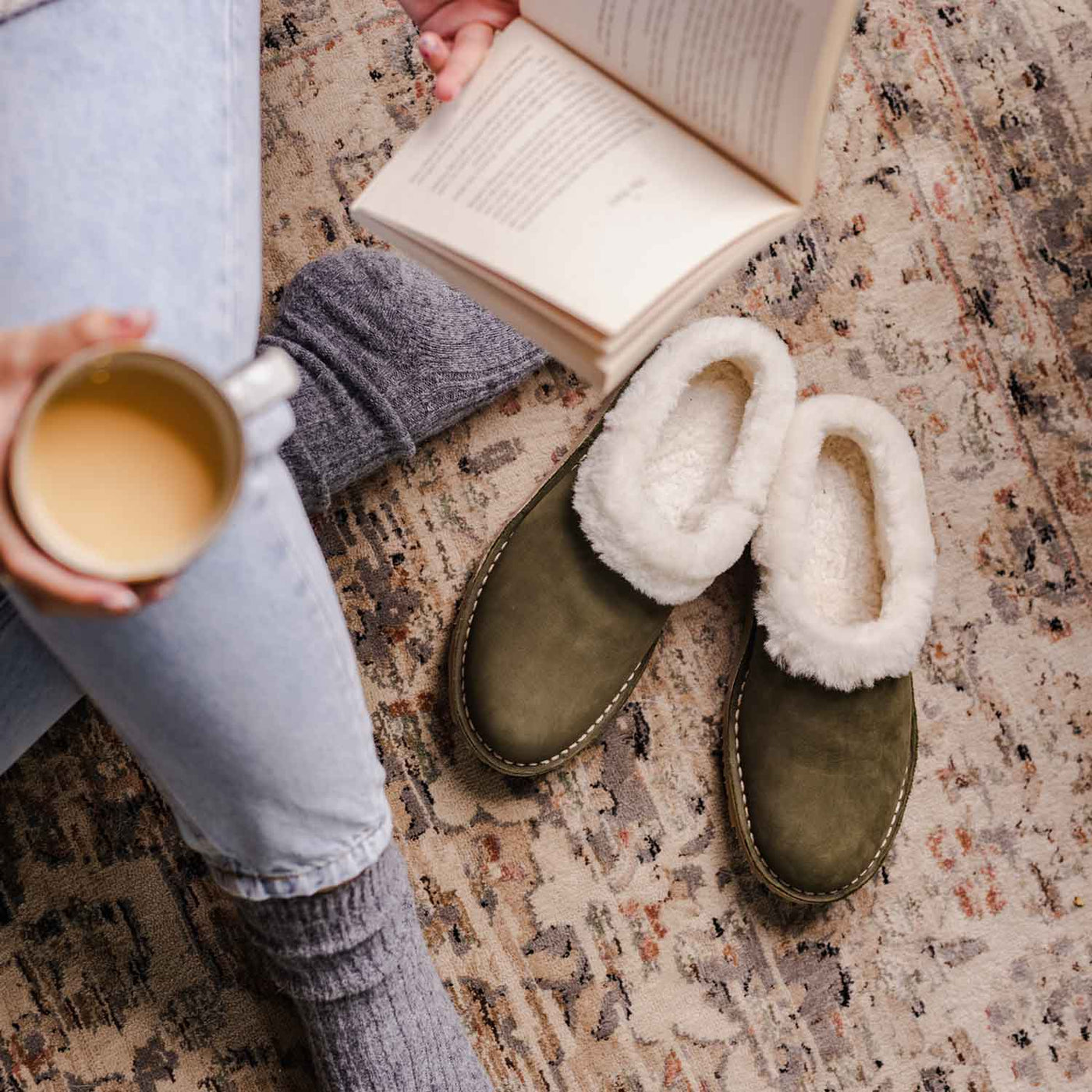 Veldskoen Slipper (Lined with Sheepskin - Leather Slipper